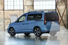 VW CADDY SB - HighLine Rear View Camera Kit for Tailgate 5WA980556B - RHD version - 5H0035867 / 5H0035869 CRS.RVC.SBT.LS.UK | Premium Auto Parts & Accessories - Euro Car Upgrades - eurocarupgrades.com.au