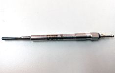 VW Golf 5 Jetta 1K Audi A3 A4 A6 Skoda Octavia 1Z Superb TDI Glow Plug N10579802 OEM Genuine | Premium Auto Parts & Accessories - Euro Car Upgrades - eurocarupgrades.com.au